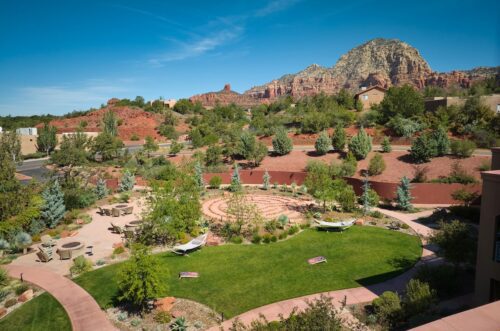 Sedona Wilde Grove lawn for relaxation