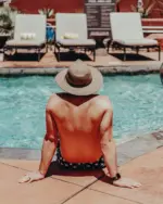 Suns out, hat on, worries off. ☀️
Sometimes the best Sedona adventures happen right here—poolside, with nowhere else to be.
.
#TheWildeWay #SedonaSummer #PoolsideMoments #DesertEscape #RelaxAndRecharge #WildeResort #HighDesertVibes #CoolerByNature